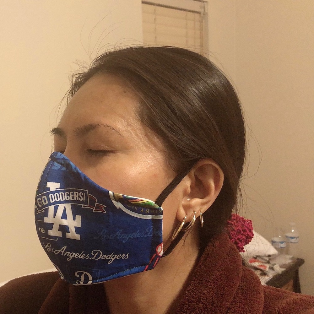Washable face mask with filter